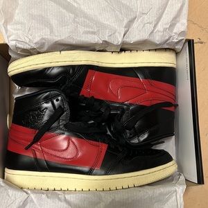 Nike Air Jordan 1 High OG Defiant - Size 9